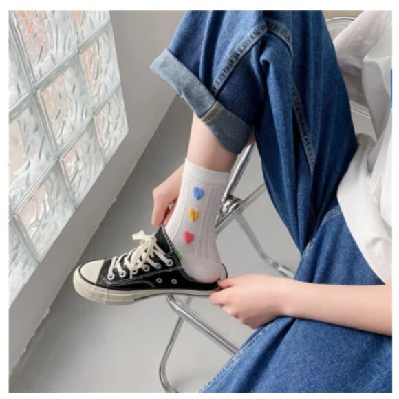 Accessories - NWT Playful Hearts White Ribbed Crew Socks